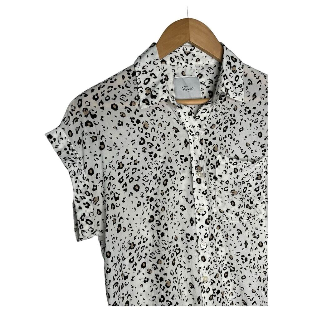 Rails Top Womens Xs Leopard Print Short Cuffed Sl… - image 4